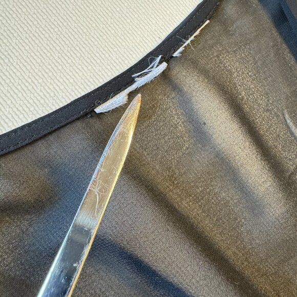 Sheer Flowy Babydoll Tunic Top LG/XL Black Bell Sleeves 3D Flower Fairy Goth - Picture 6 of 9